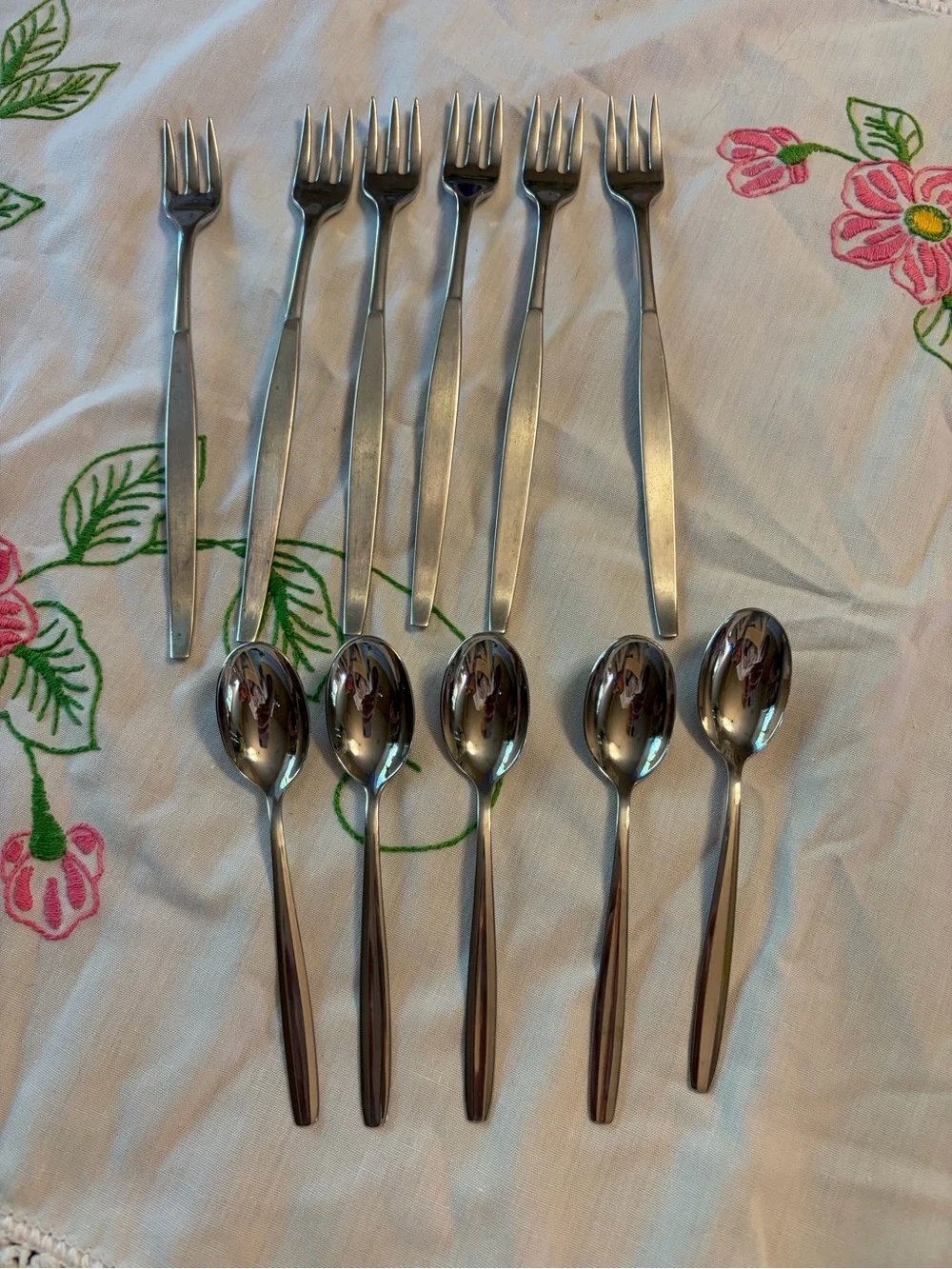 Oneida Community Vintage Frosted Cocktail Forks set of 6 with Cocktail Spoons